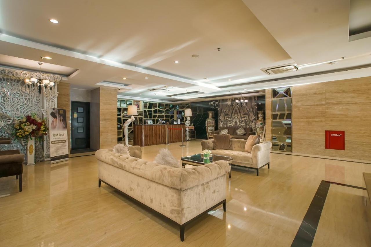 Hotel Royal Regantris Cendana Surabaja Exteriér fotografie