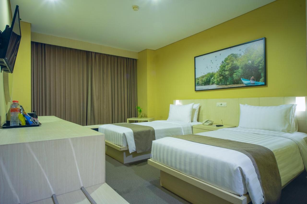 Hotel Royal Regantris Cendana Surabaja Exteriér fotografie