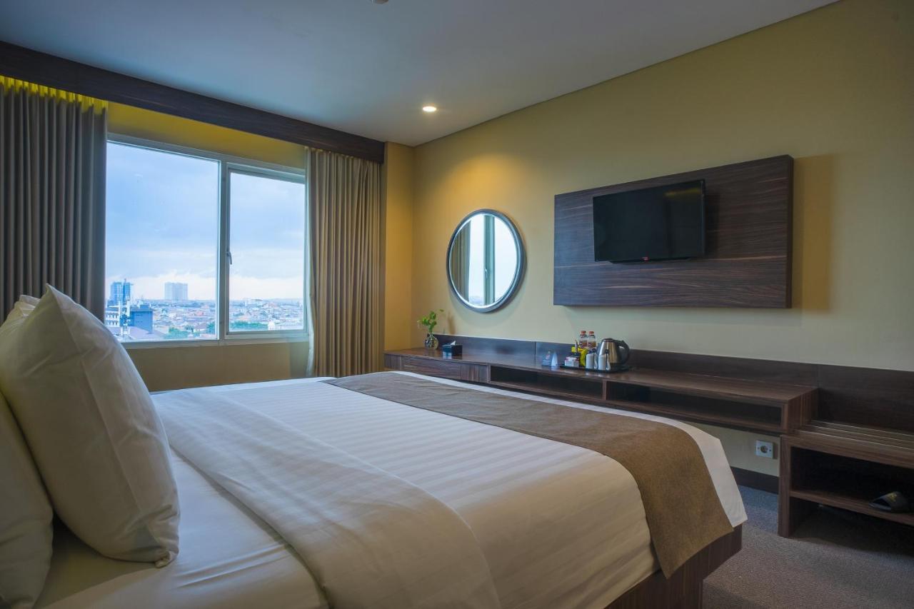 Hotel Royal Regantris Cendana Surabaja Exteriér fotografie
